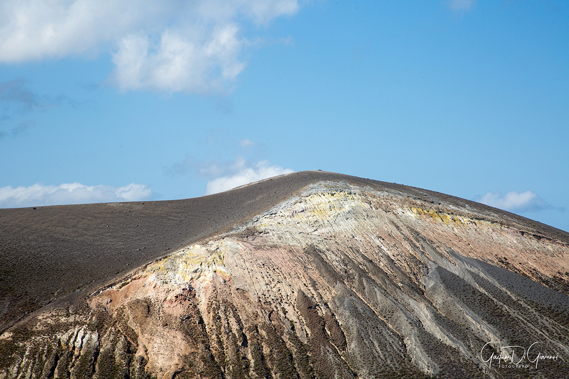 cratere vulcano, fotografo Gaetano Di Giovanni